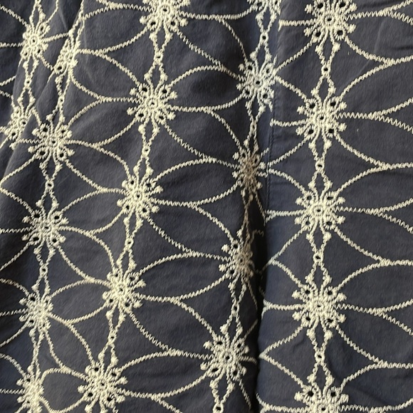 LANE BRYANT UGC Women’s Size 16 Blue White Embroidered Soft Shorts Navy - Picture 5 of 11